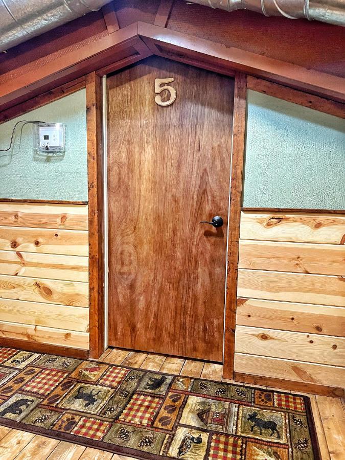The Lodge At Devils Tower ภายนอก รูปภาพ