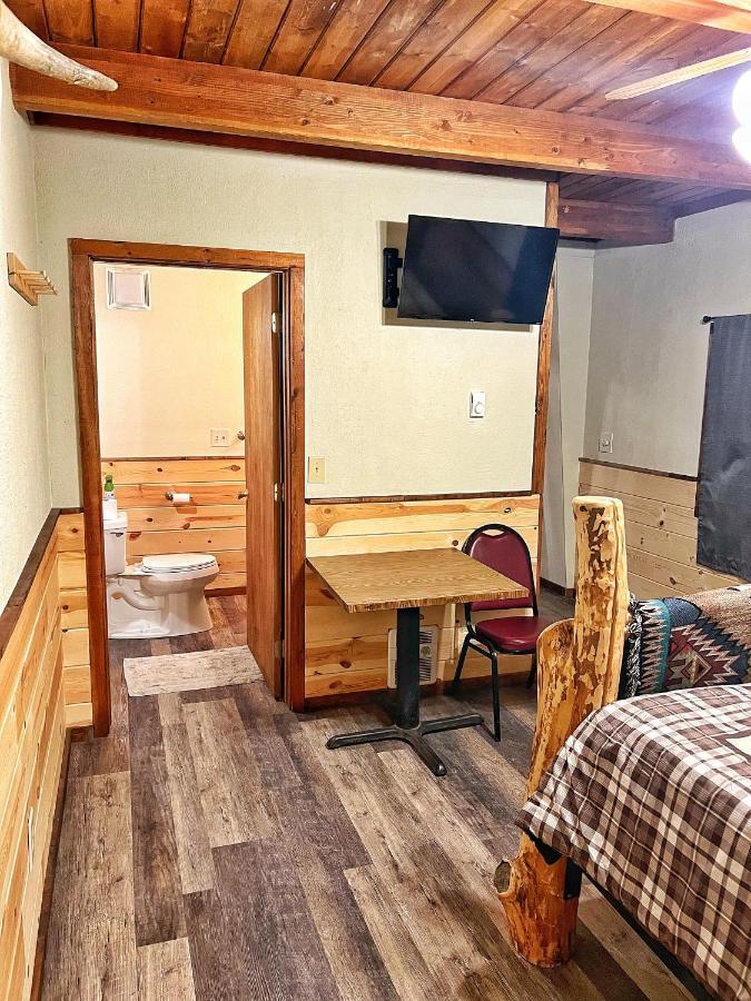 The Lodge At Devils Tower ภายนอก รูปภาพ