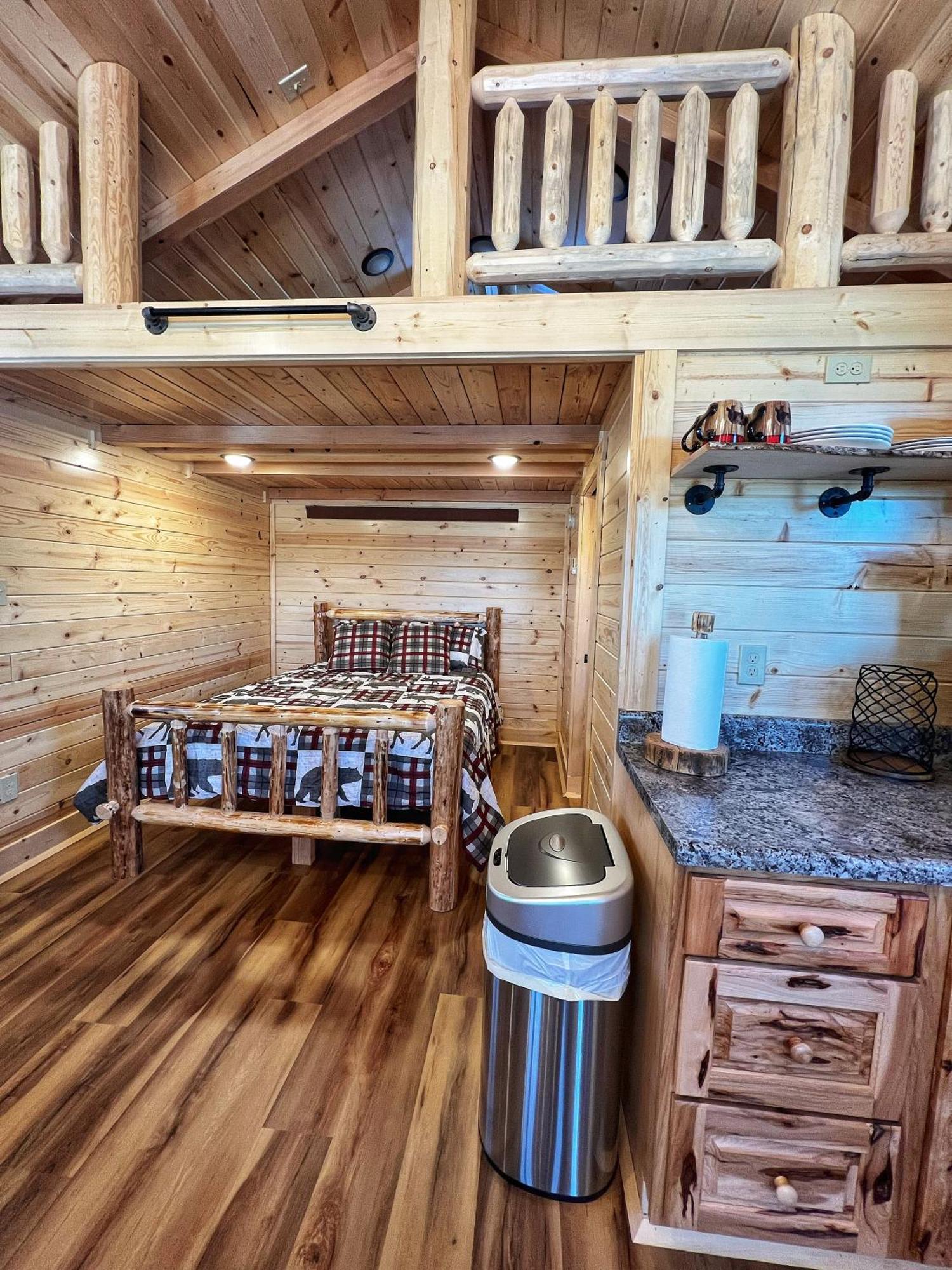 The Lodge At Devils Tower ภายนอก รูปภาพ