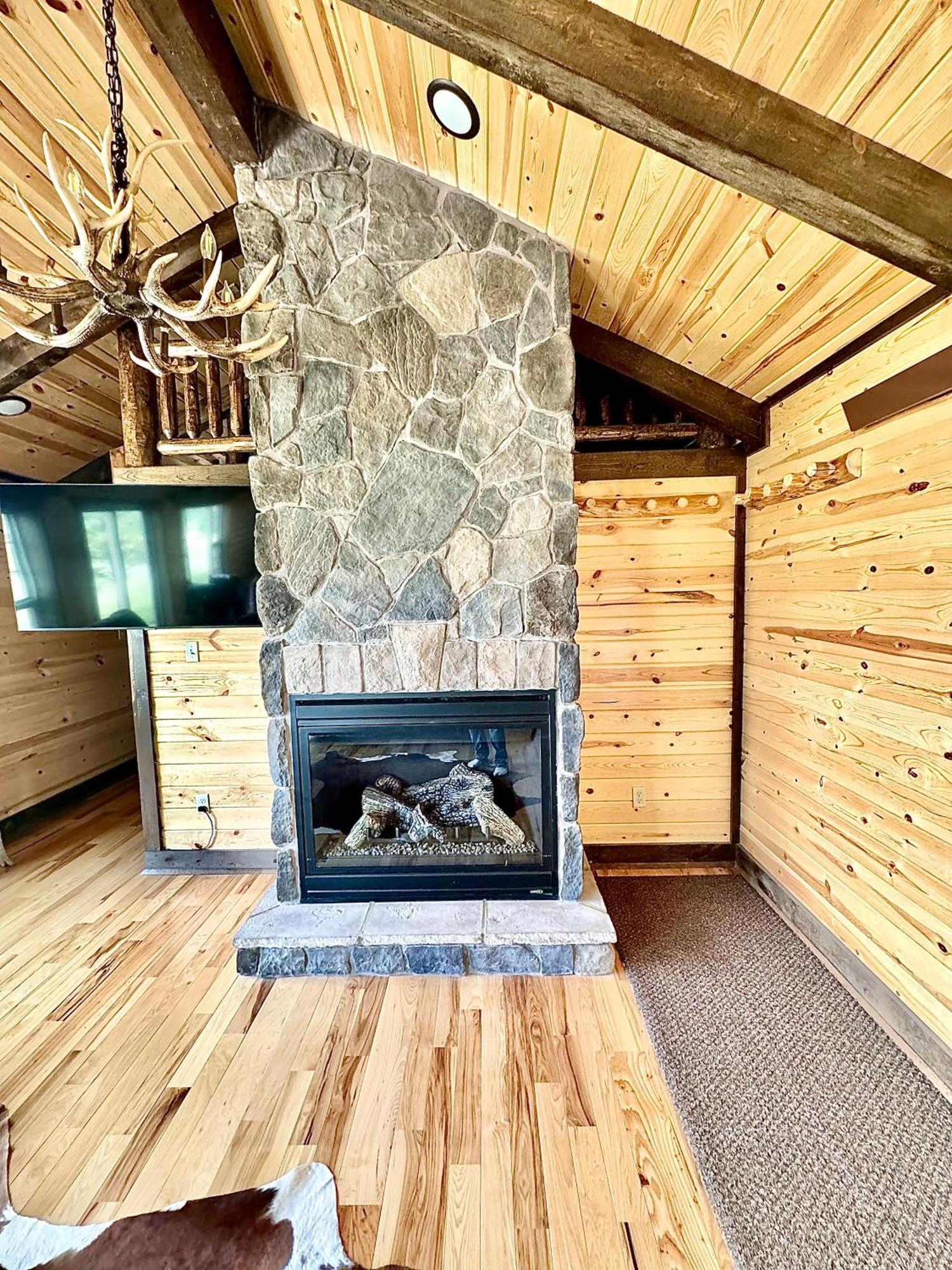 The Lodge At Devils Tower ภายนอก รูปภาพ