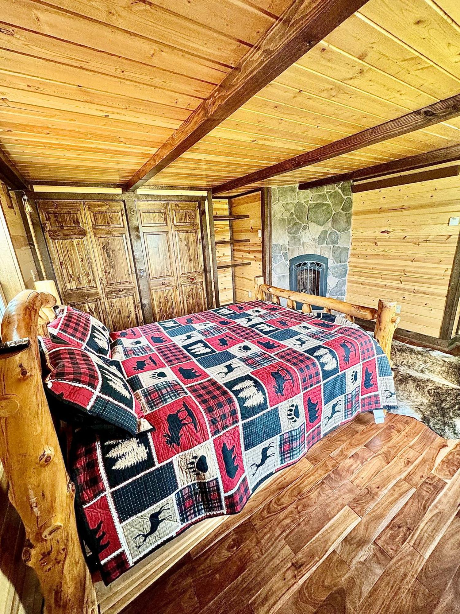 The Lodge At Devils Tower ภายนอก รูปภาพ