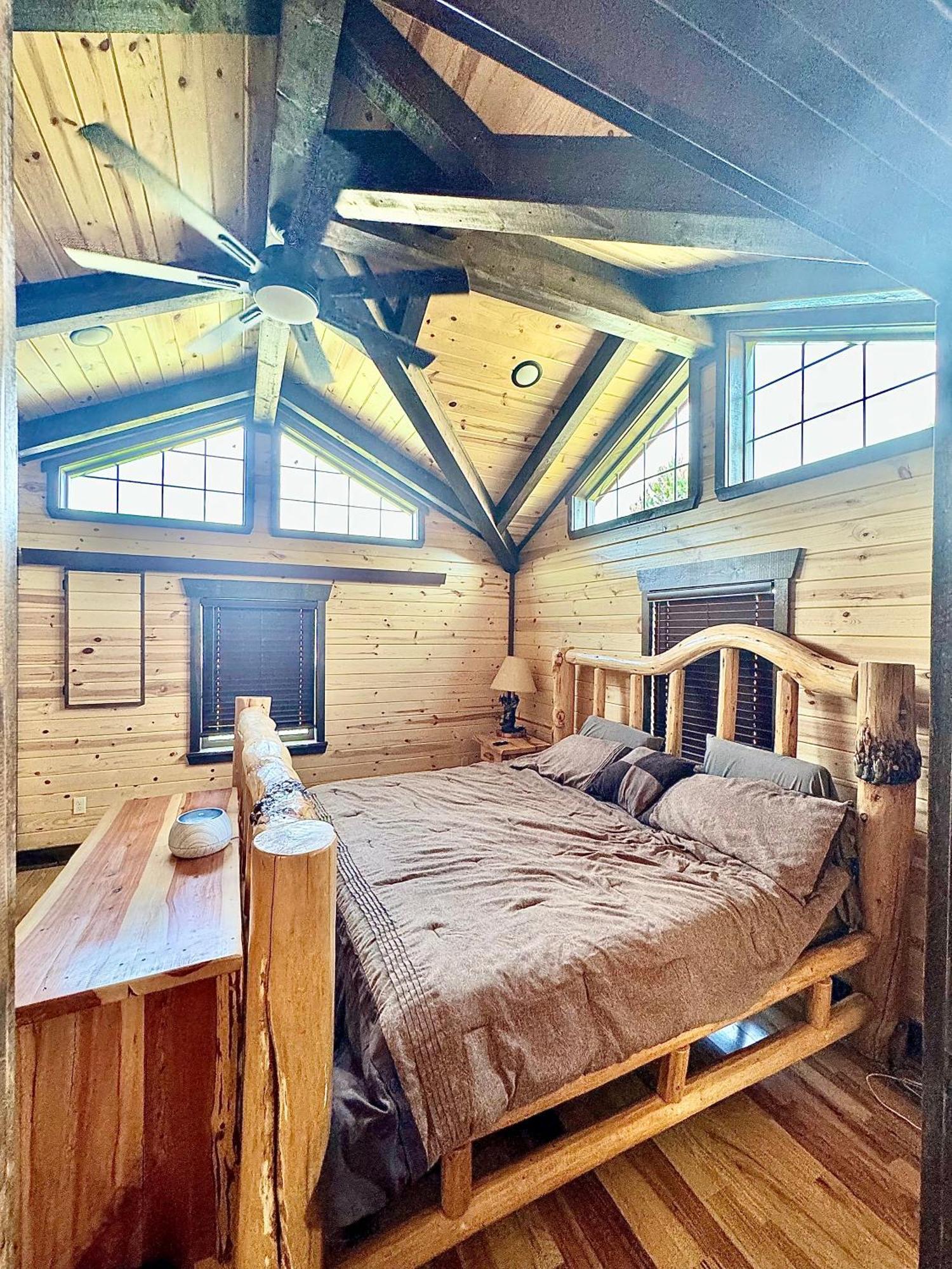 The Lodge At Devils Tower ภายนอก รูปภาพ