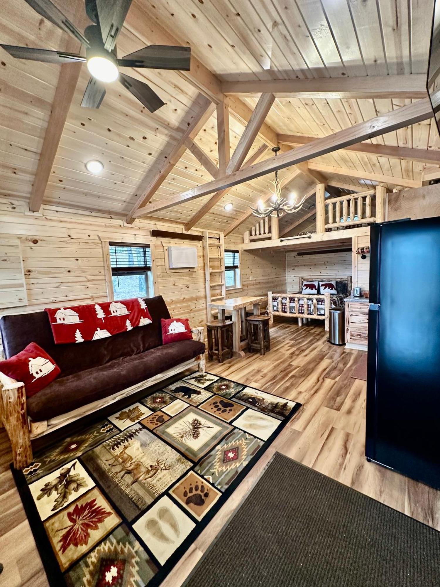 The Lodge At Devils Tower ภายนอก รูปภาพ